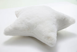 Indoor Fur Star Off White 17-inch Throw Pillow